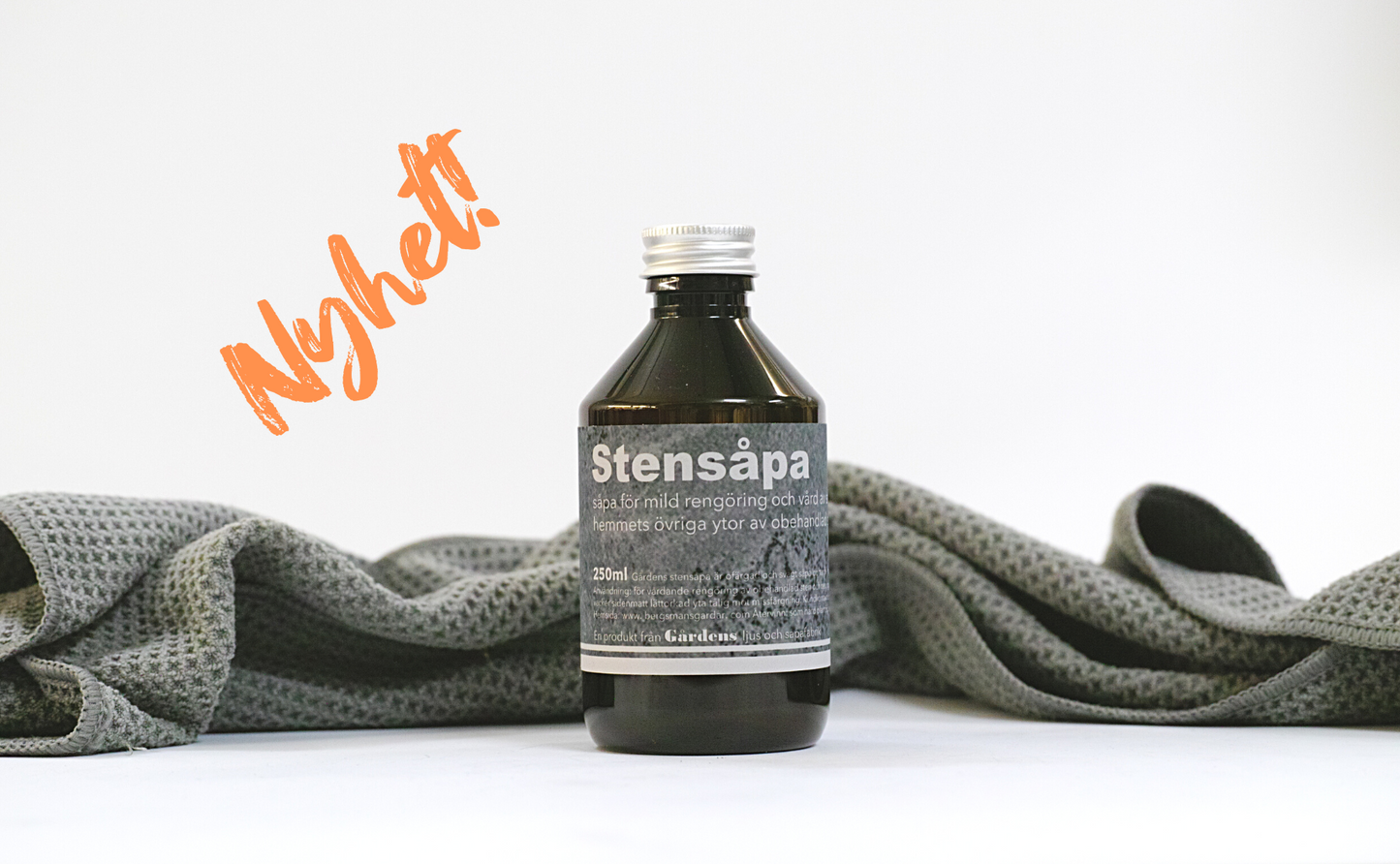 Gårdens stensåpa med karnaubavax- 250ml